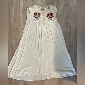 Umgee - Cream Embroidery Dress- Size M
